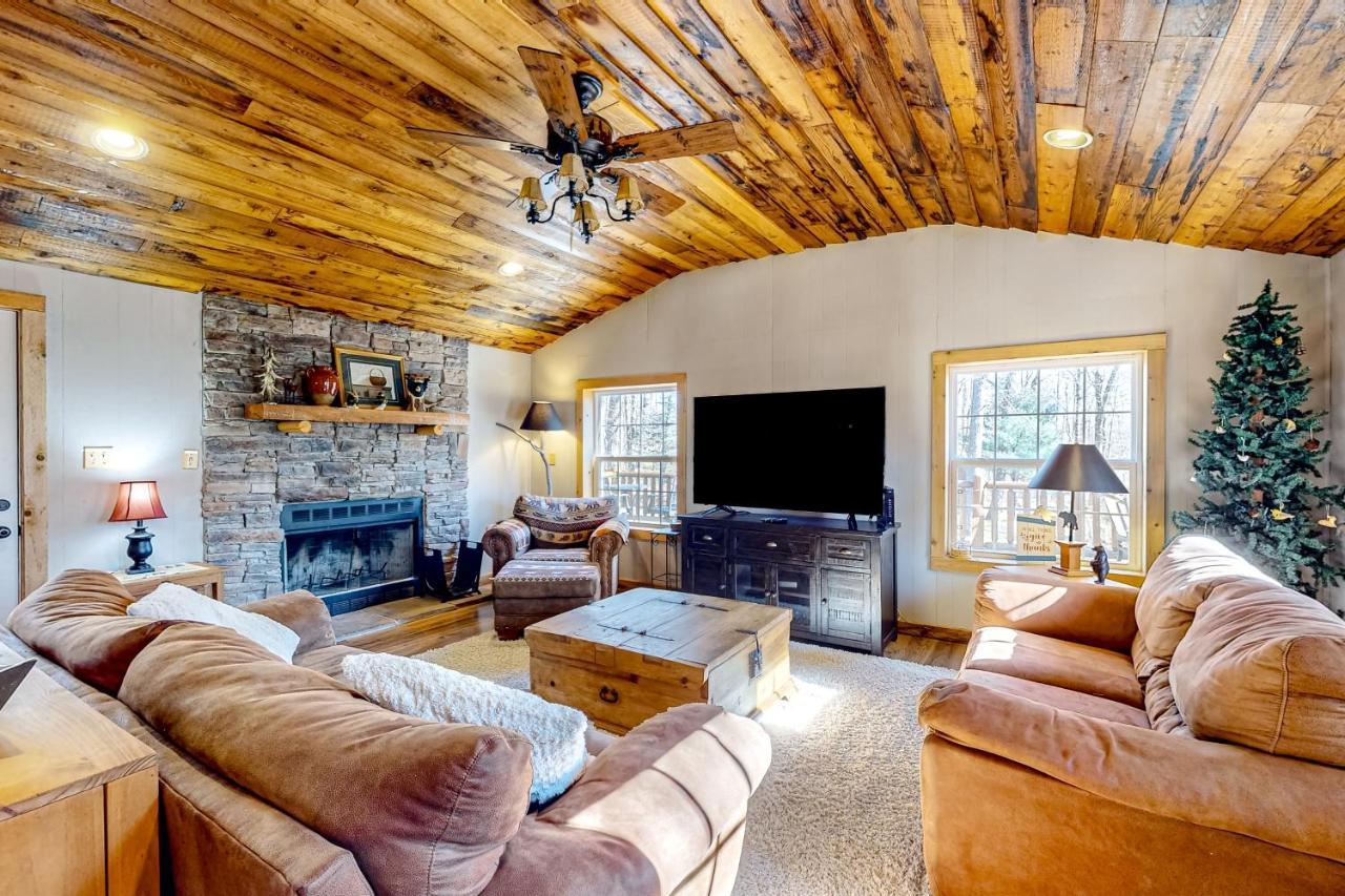 Pine Woods Cabin McHenry Exterior foto
