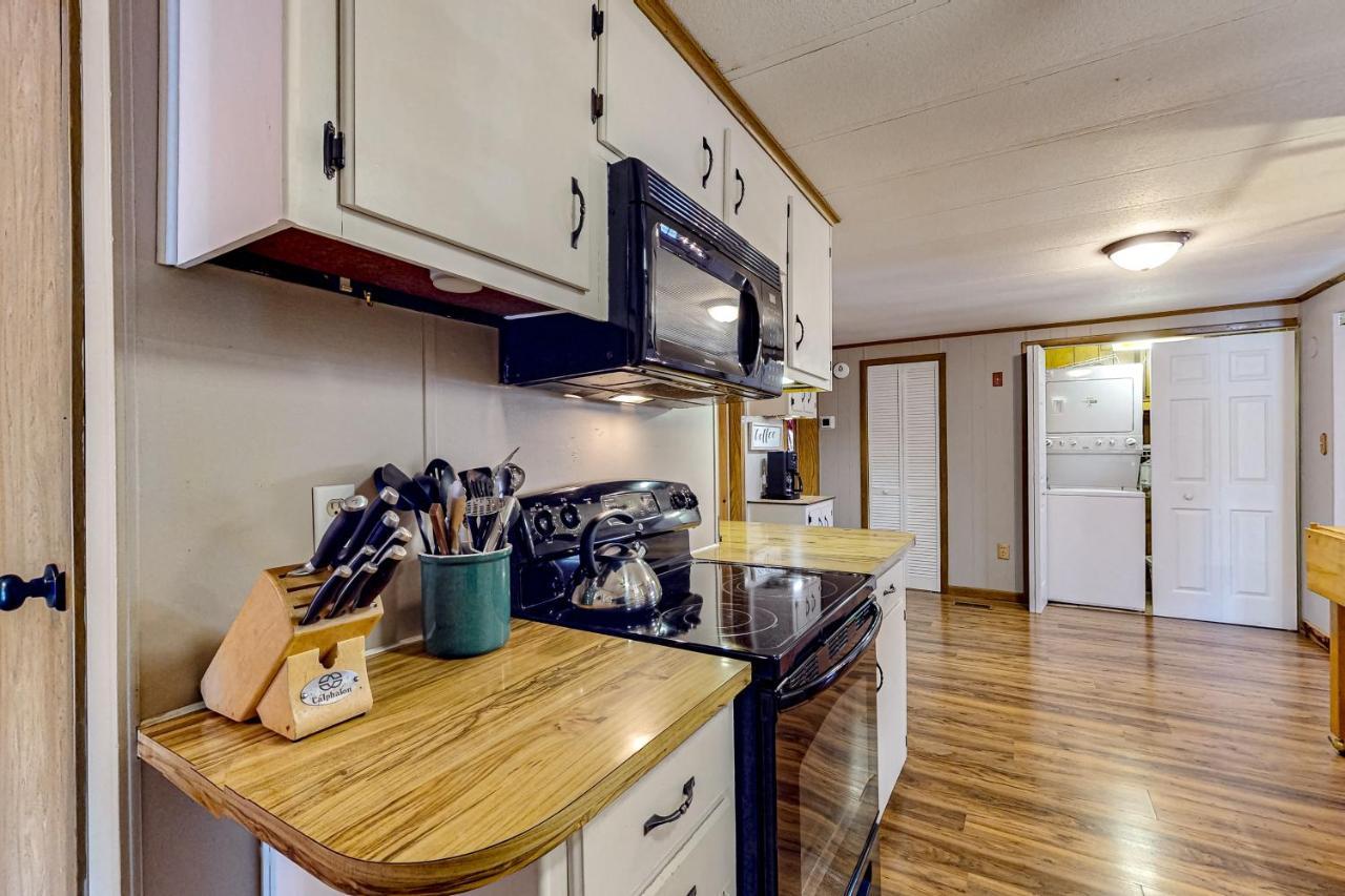 Pine Woods Cabin McHenry Exterior foto
