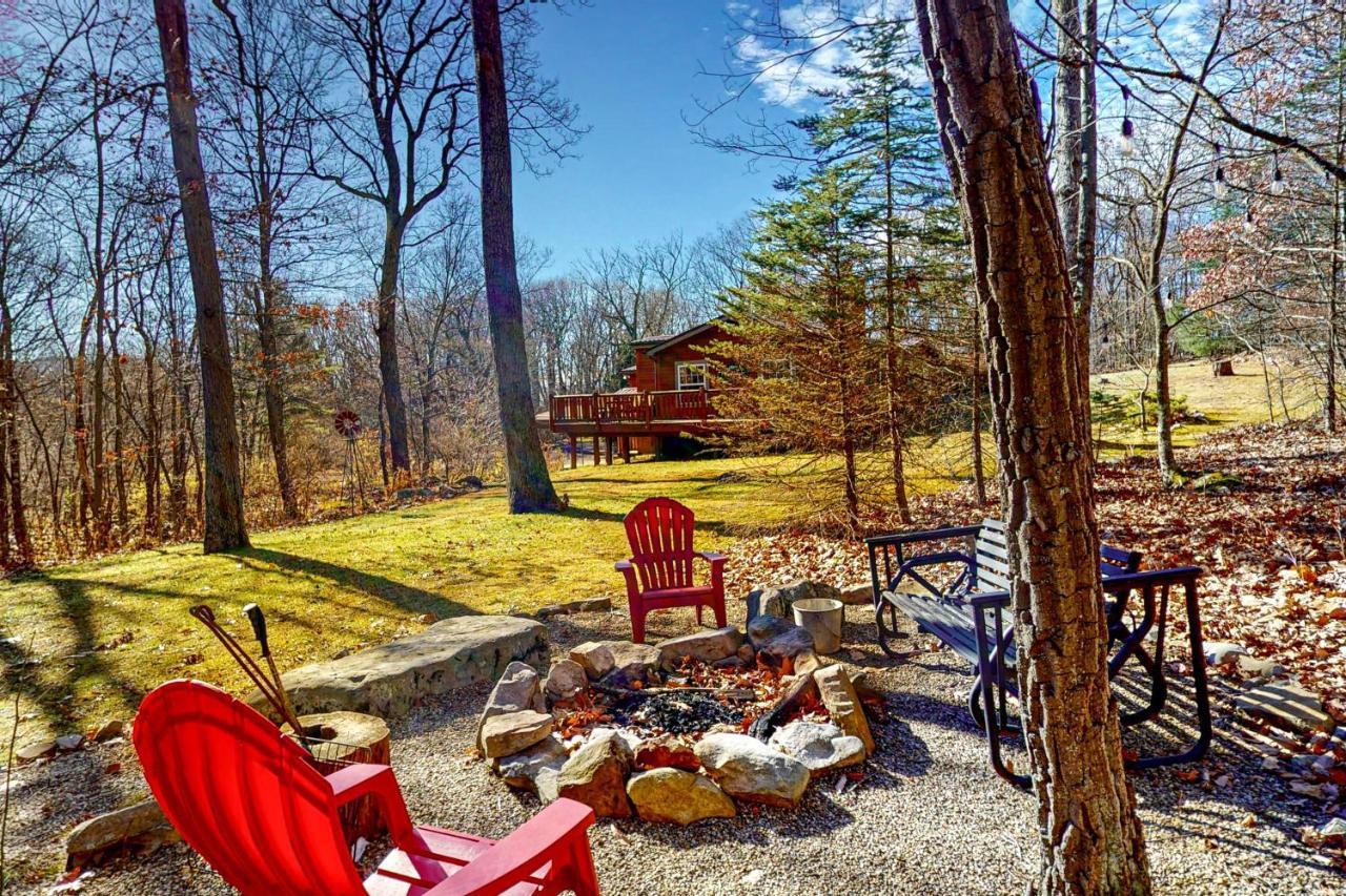 Pine Woods Cabin McHenry Exterior foto