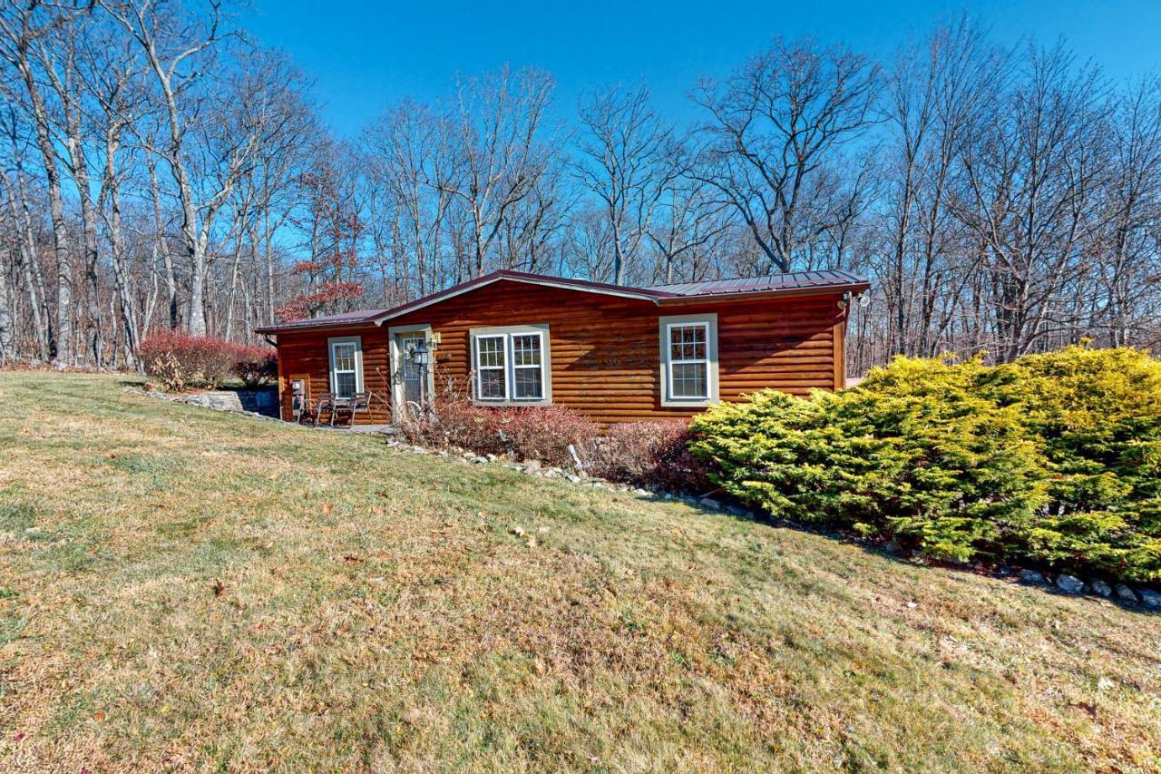 Pine Woods Cabin McHenry Exterior foto
